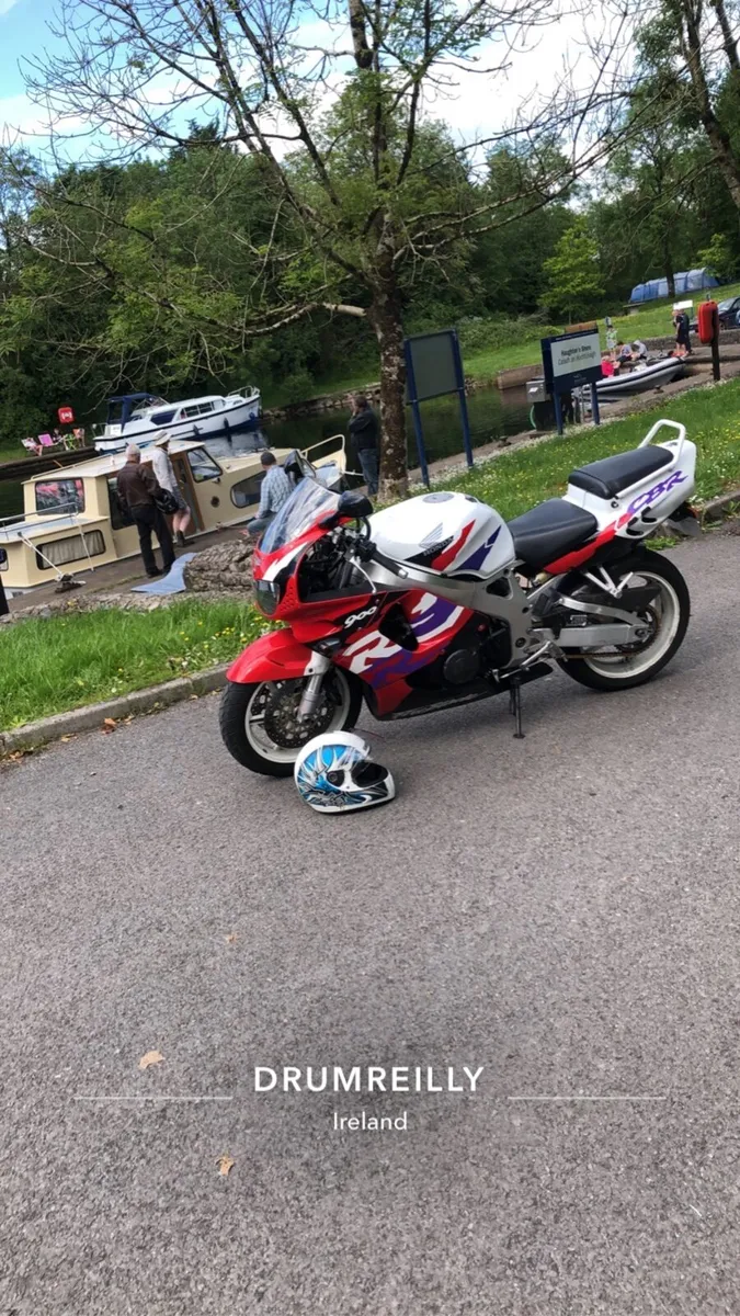 Honda fireblade 918 1997 - Image 3