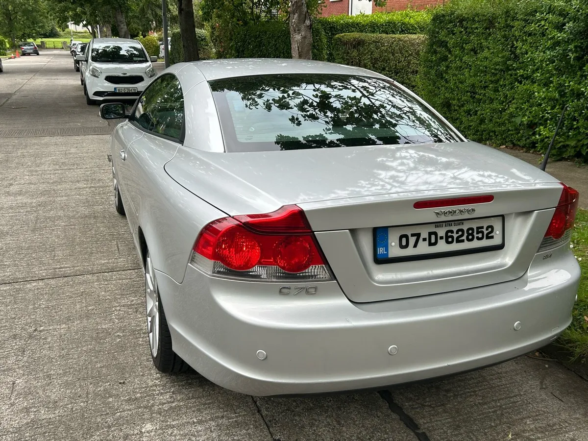 Volvo C70 cabrio tax and test - Image 3
