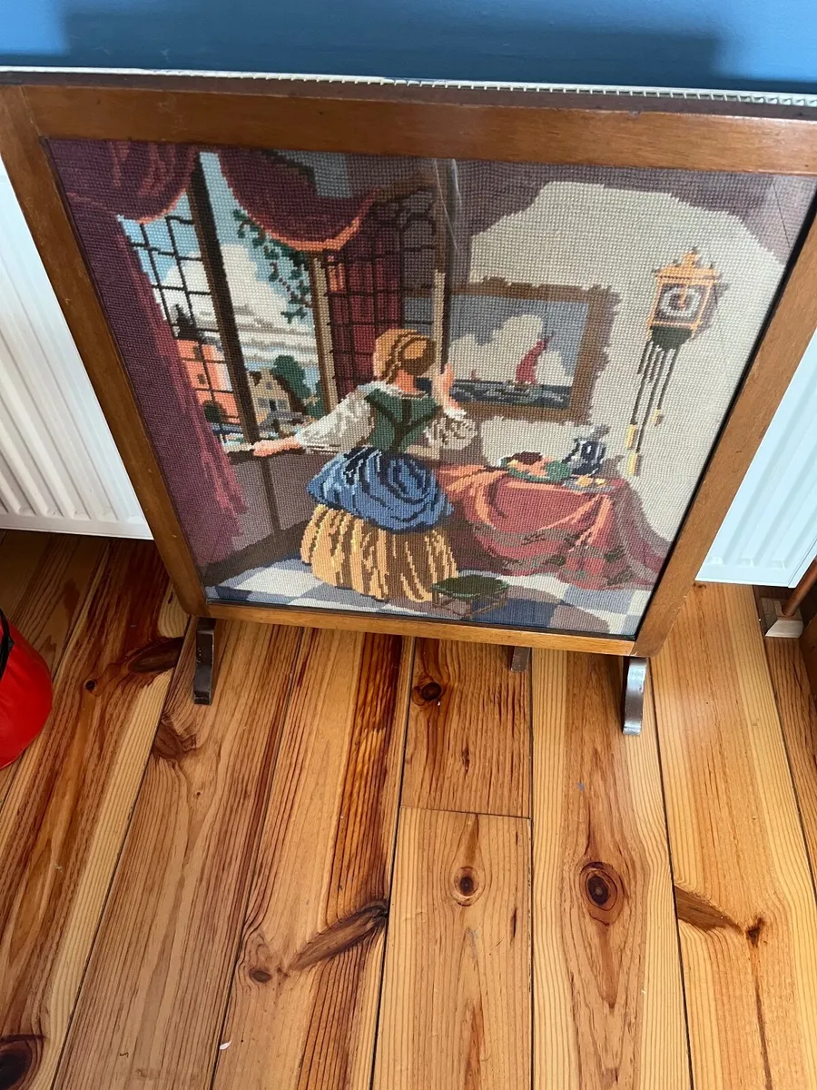 Tapestry fire screen/coffee table - Image 3