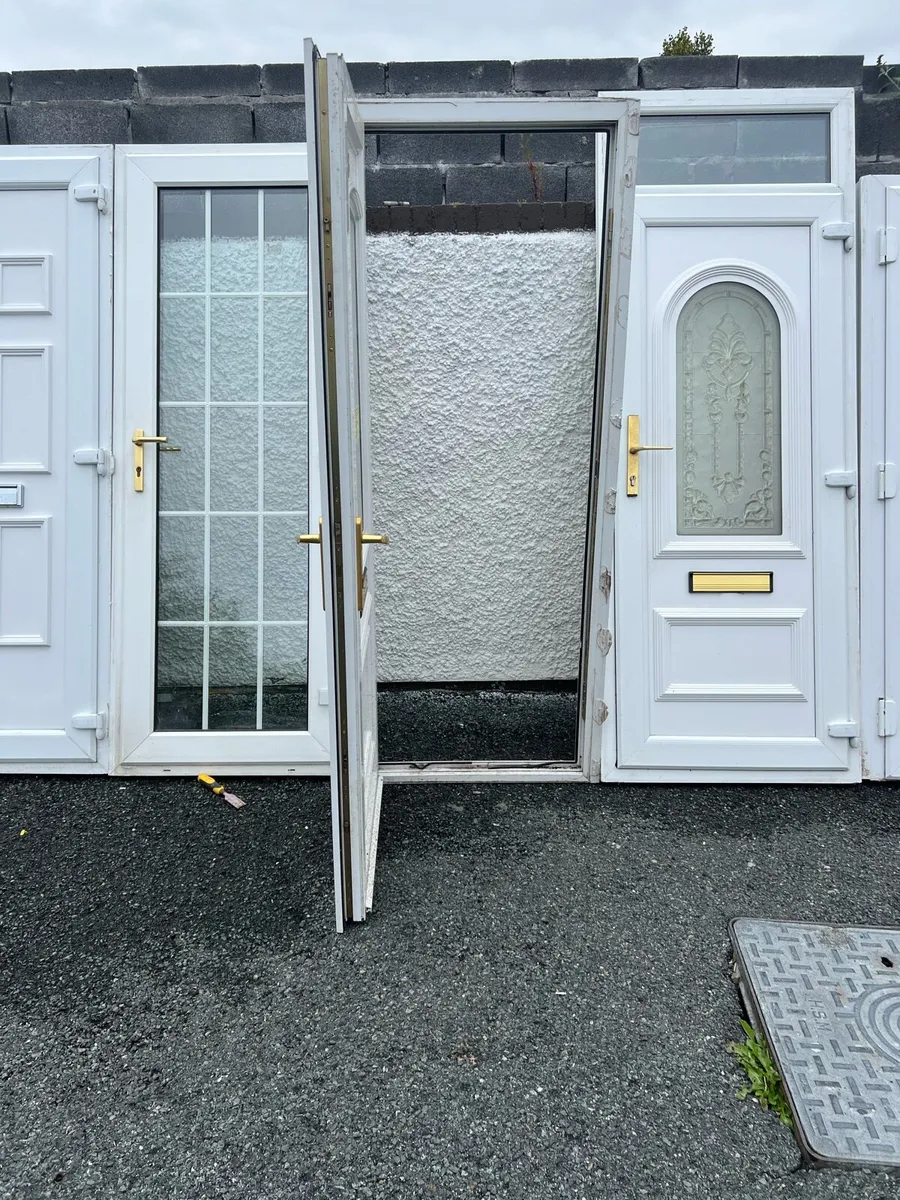 Pvc front door - Image 2
