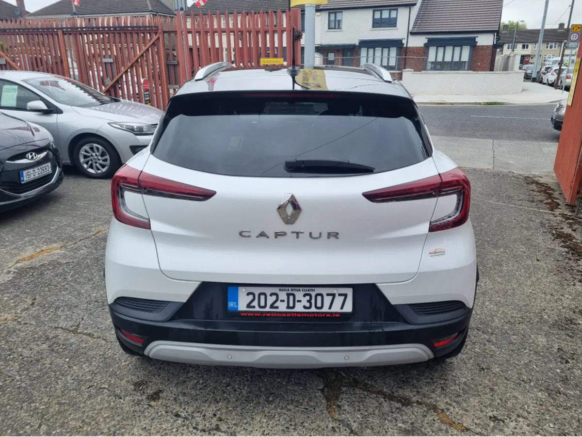 Renault Captur ICONIC TCE 100 (NCT 07-26) (SOLD) - Image 4
