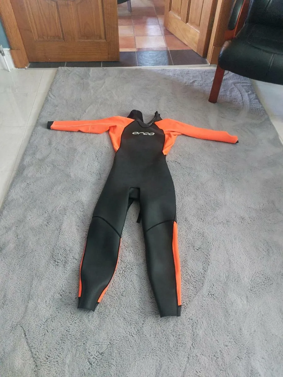 Orca wetsuit - Image 1