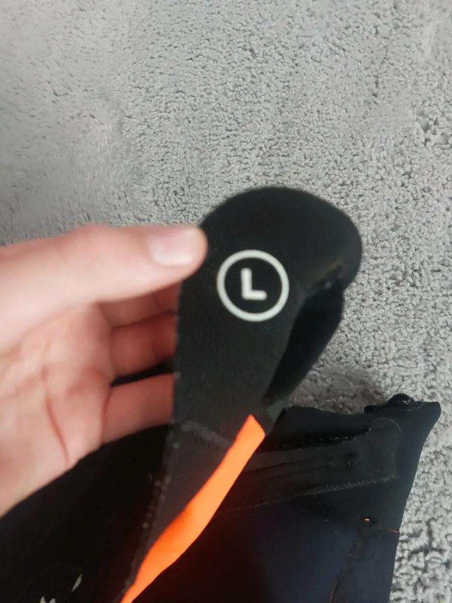 Orca wetsuit - Image 3