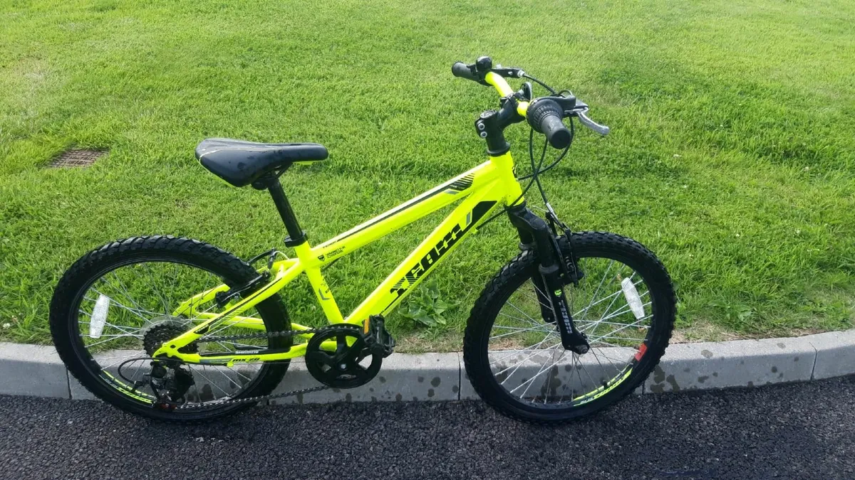 Childrens Bike - Image 1