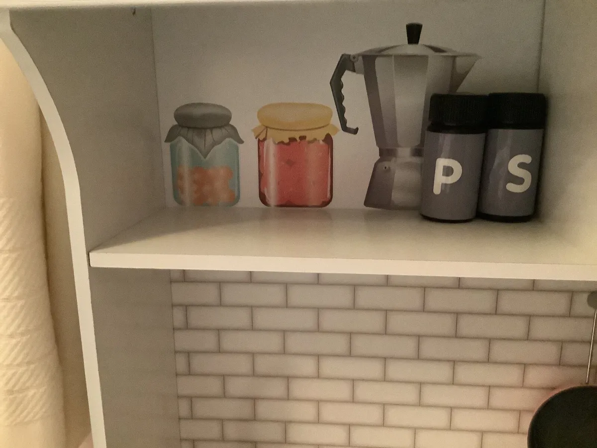 Toy kitchen - Image 4