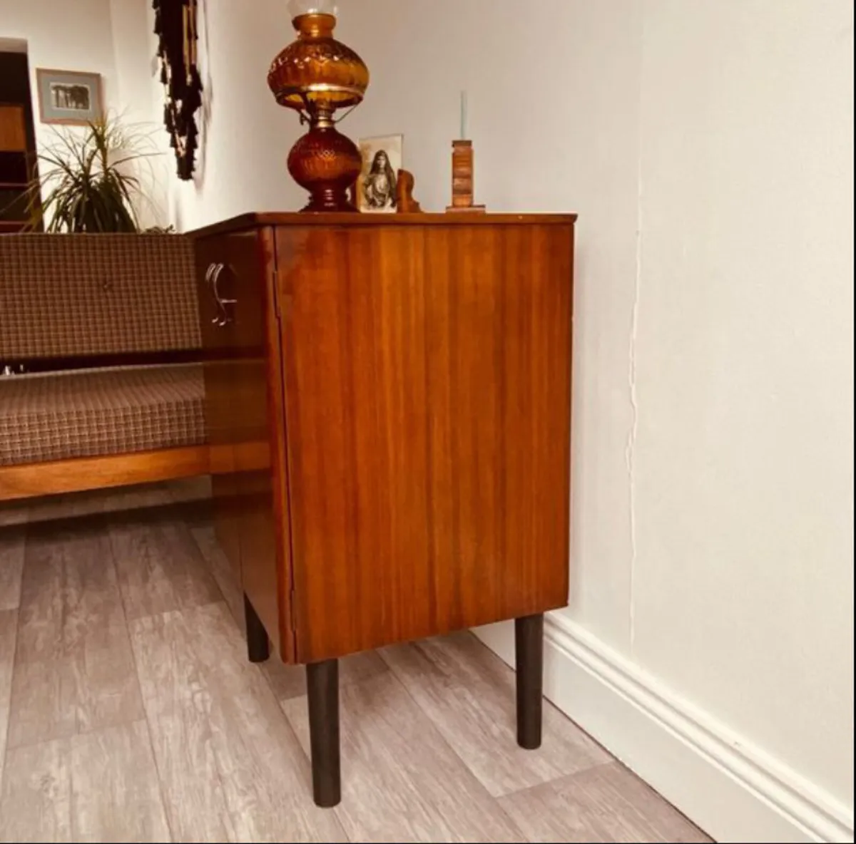 Petite Vintage Record Vinyl Cabinet - Image 3
