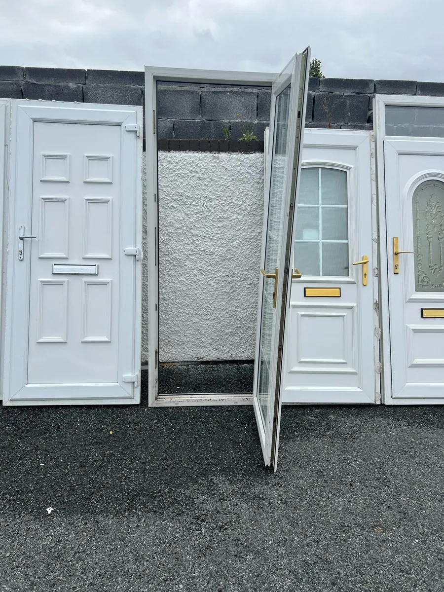 Pvc, Back door - Image 3