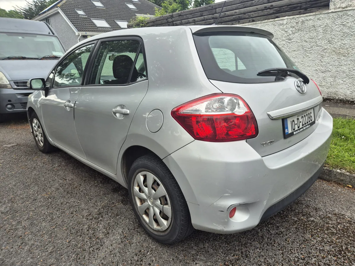 Lovely Toyota Auris 2010 Comes with New Nct - Image 3