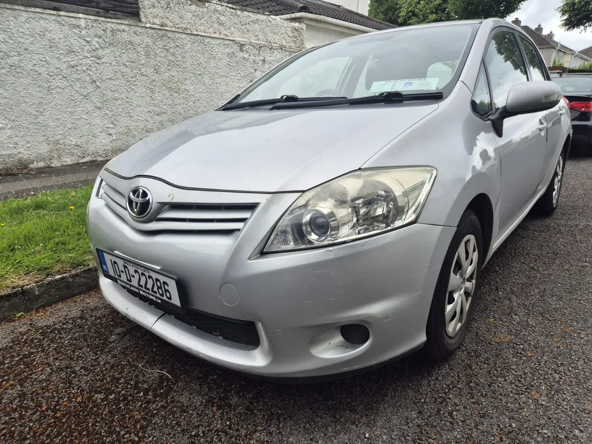 Lovely Toyota Auris 2010 Comes with New Nct - Image 1
