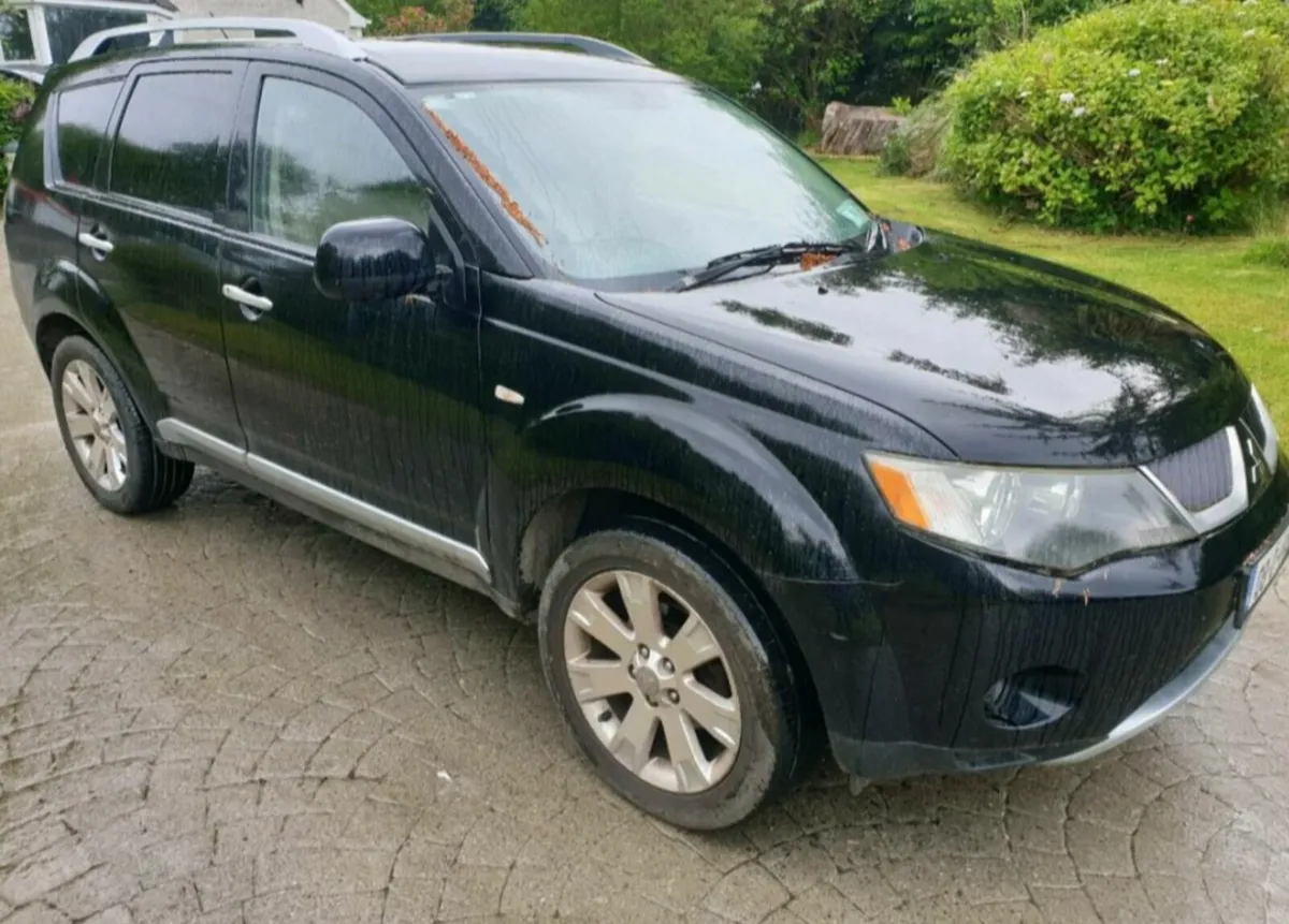 2008 mitsubishi outlander 2.0 TDI €800 - Image 1