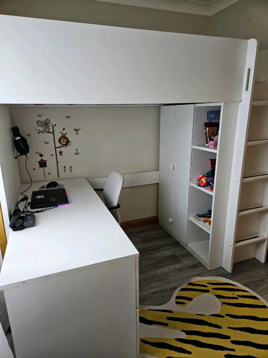 Loft bed - Image 2