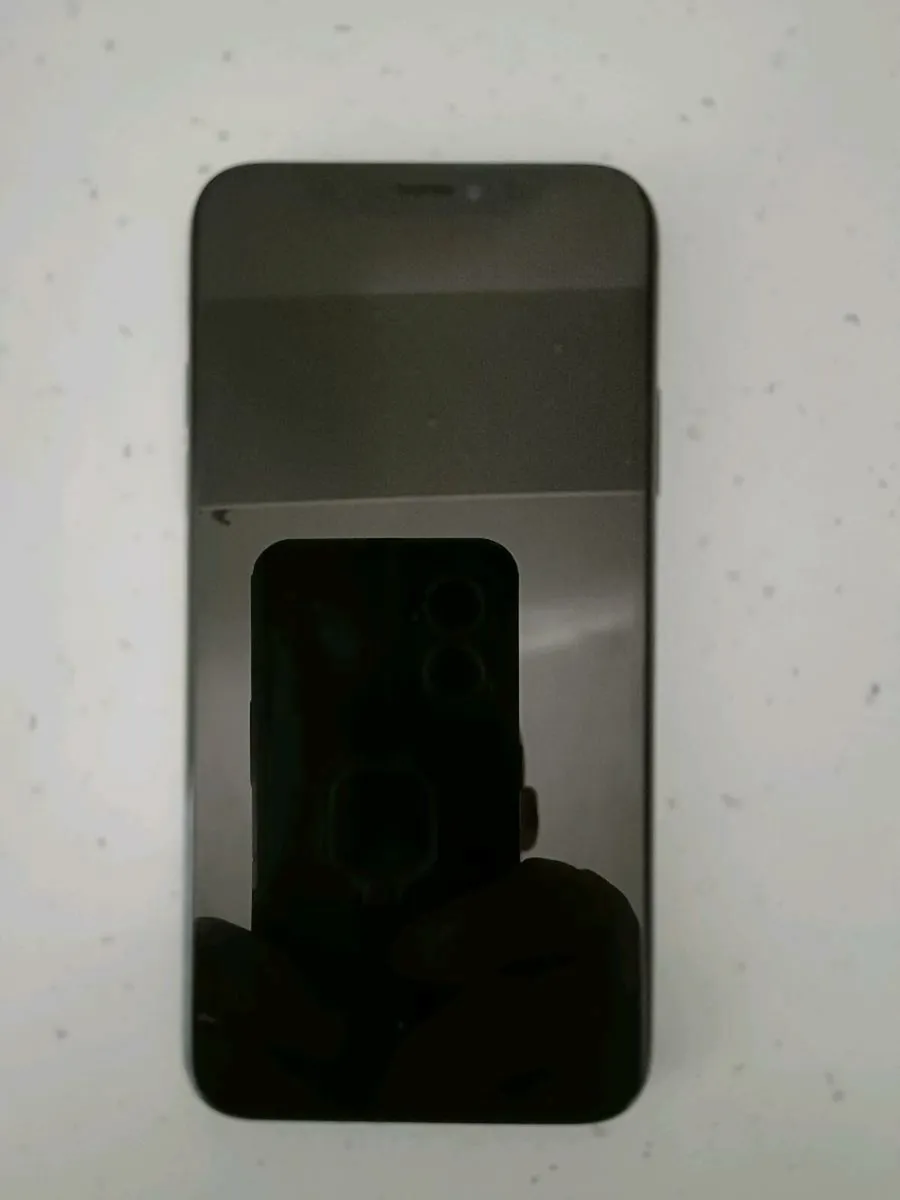 iPhone X - Image 2
