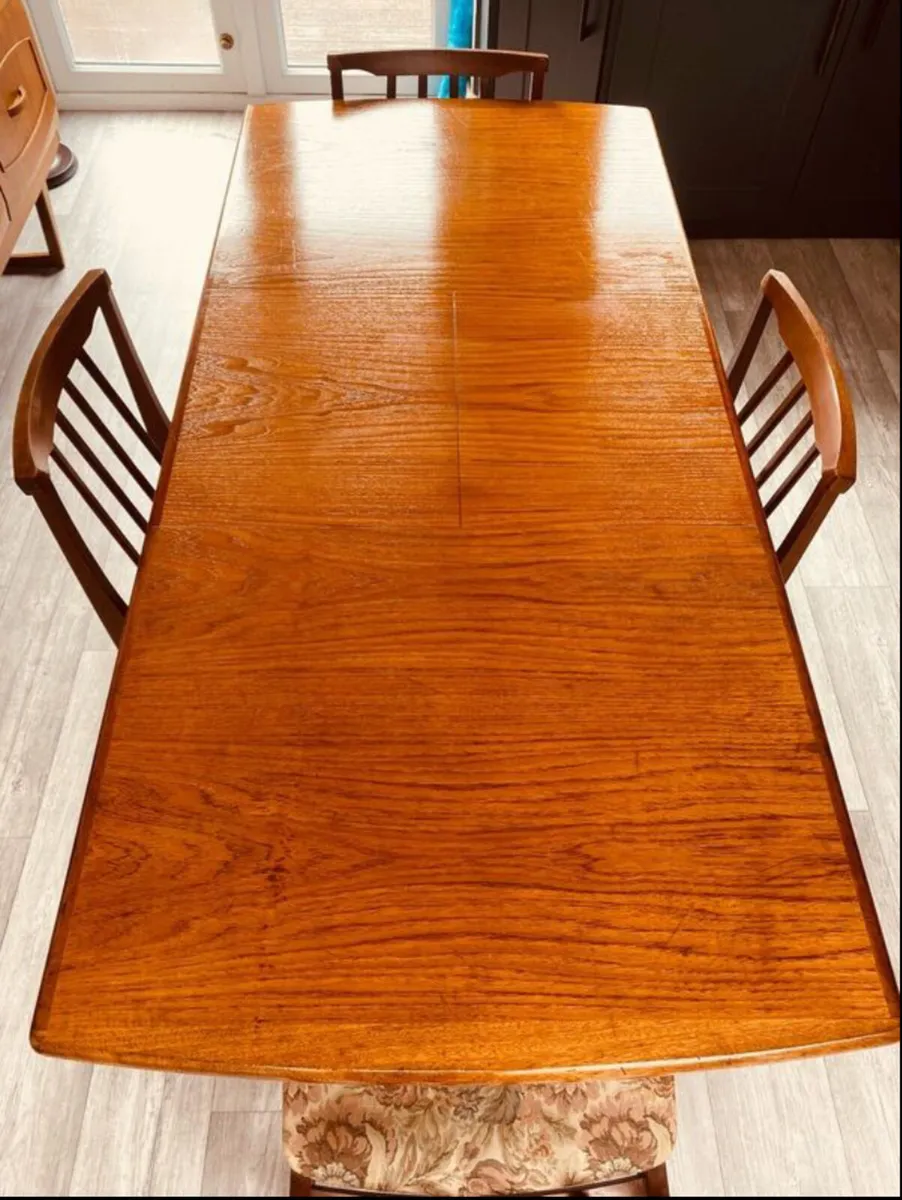 Mid Century Extendable Dining Table - Image 3