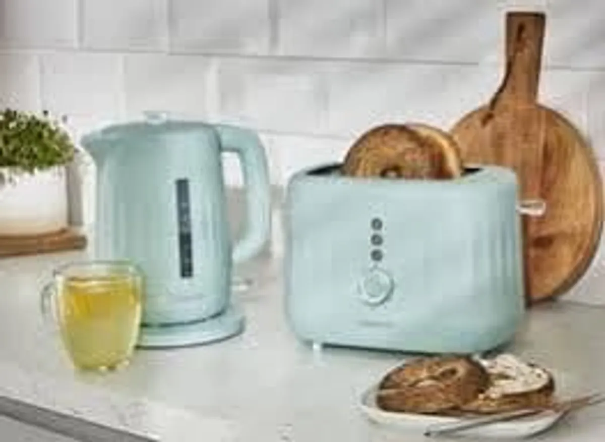 Eggshell Ble Kettle and Toaster Set - Image 1
