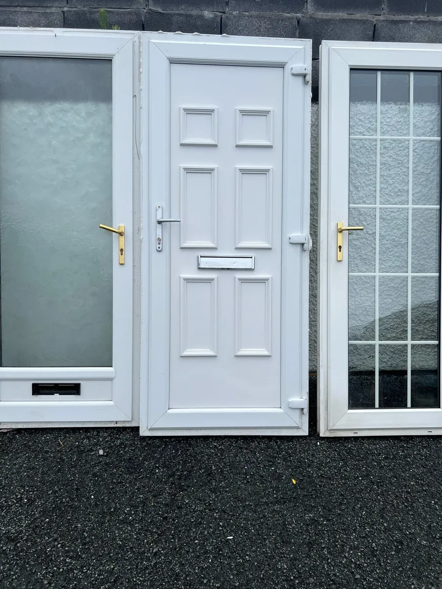 Pvc front door - Image 2