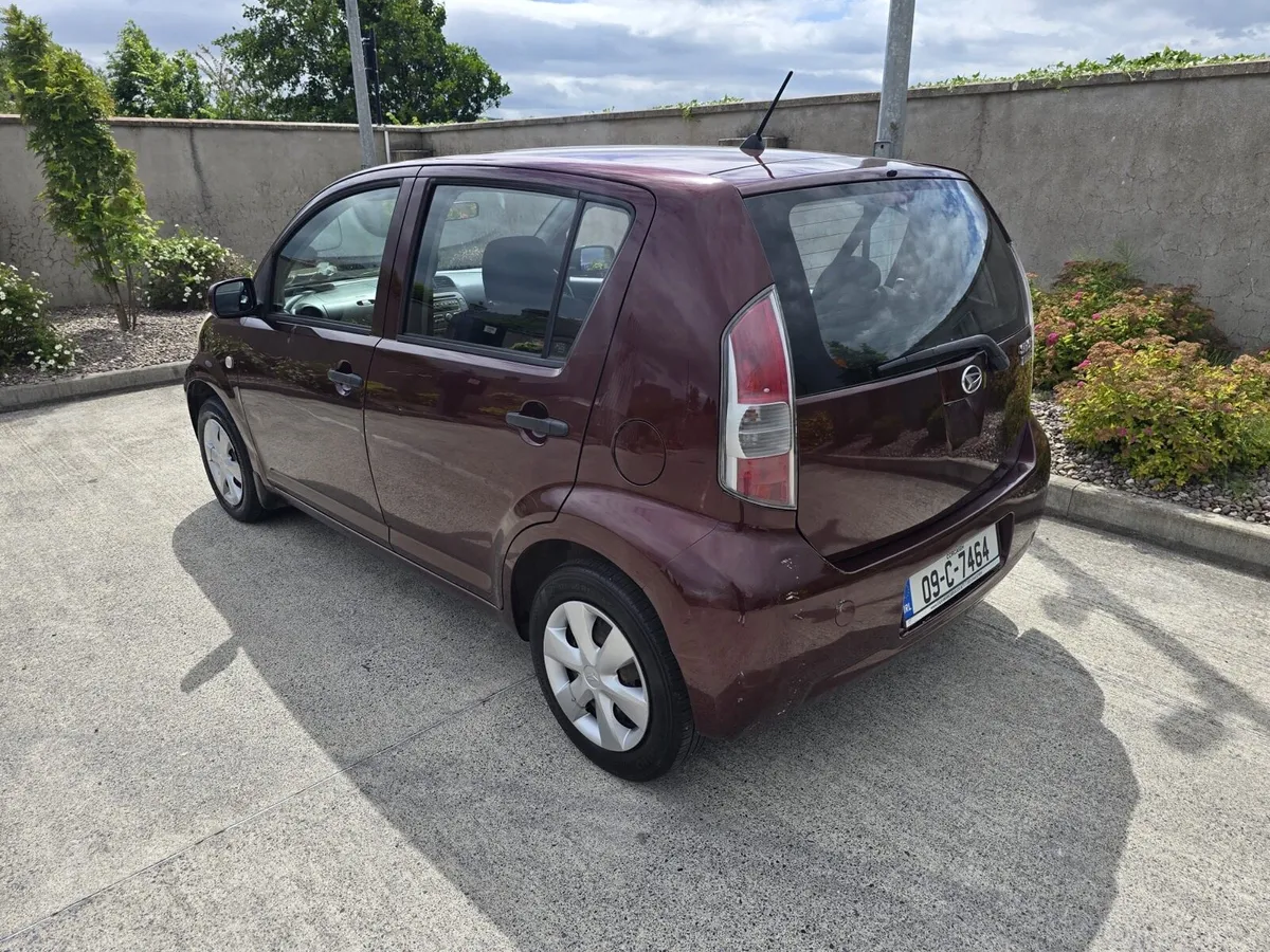 09 Daihatsu Sirion automatic nct 07/26 - Image 2