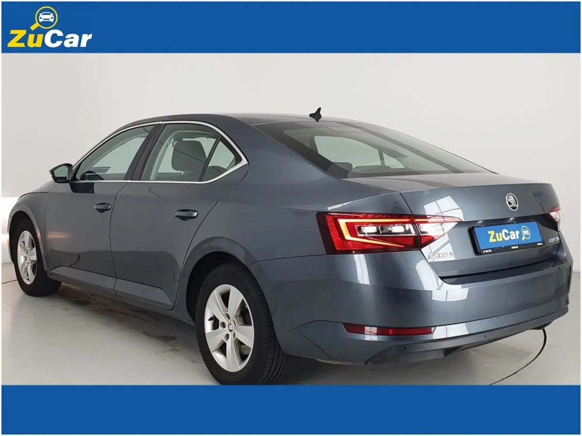 Skoda Superb  197 1.5 TSI 150bhp Ambition - Image 4