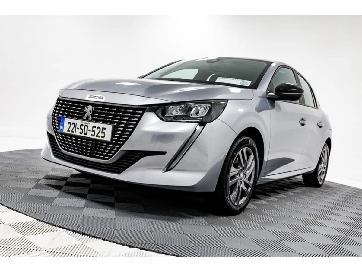 Peugeot 208 Active 1.2 Petrol 75hp - Image 3