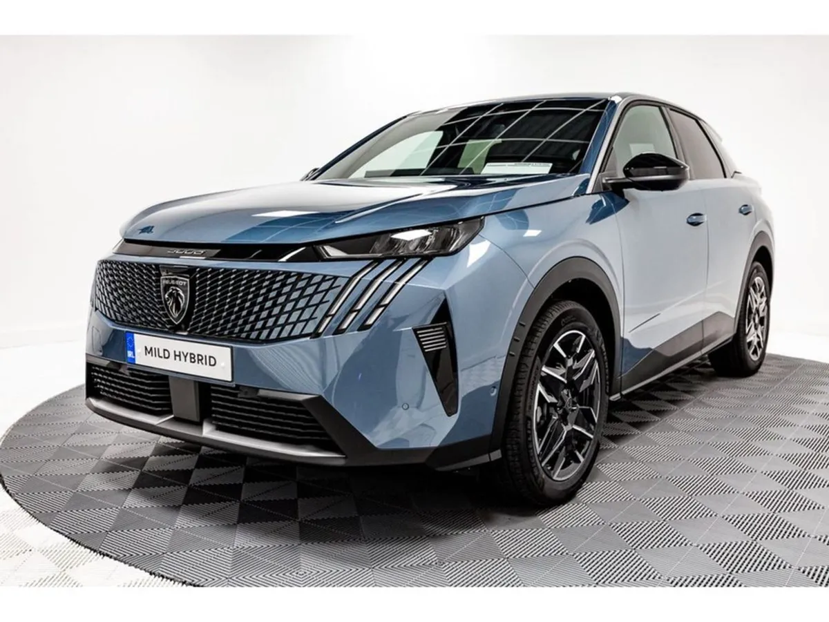 Peugeot 3008 Allure Hybrid Auto 145HP - Protectio - Image 3