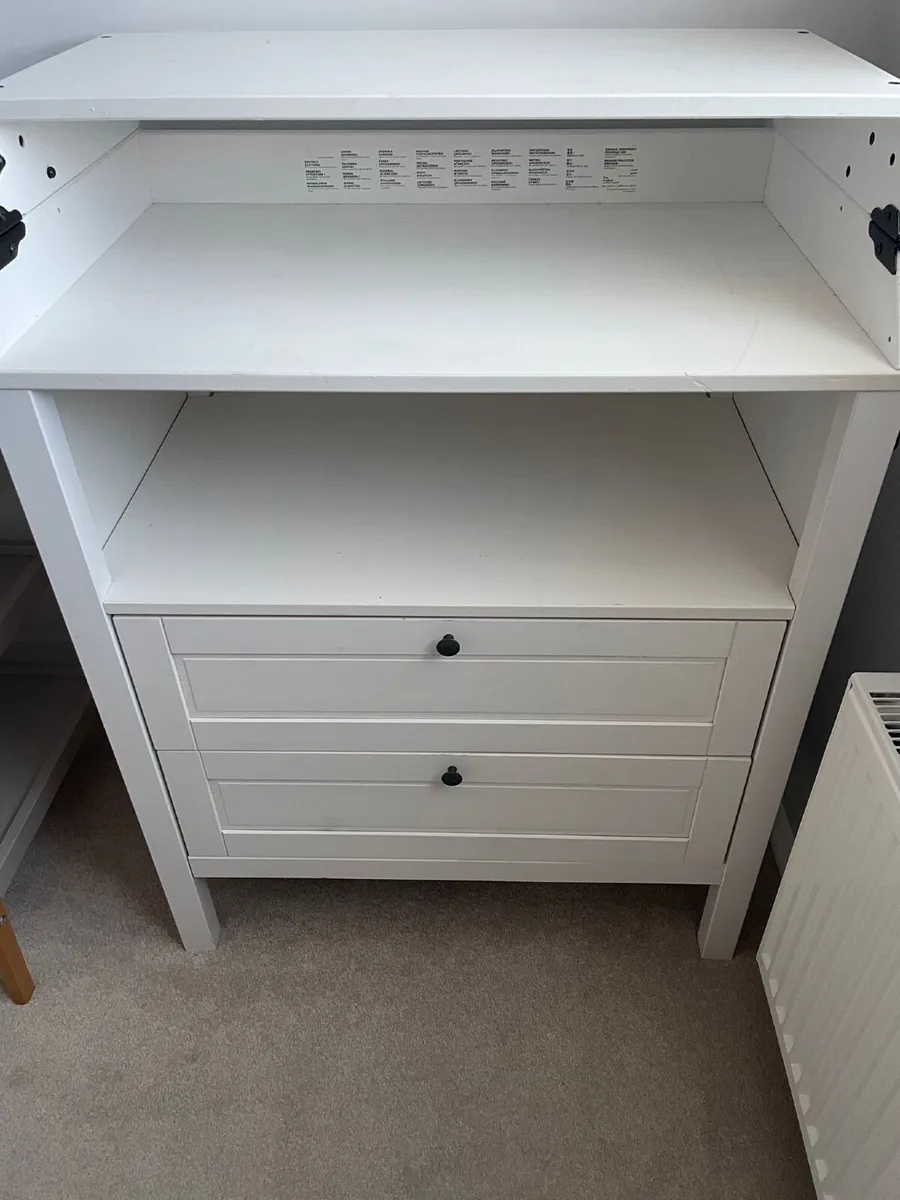 Changing Table - Image 1