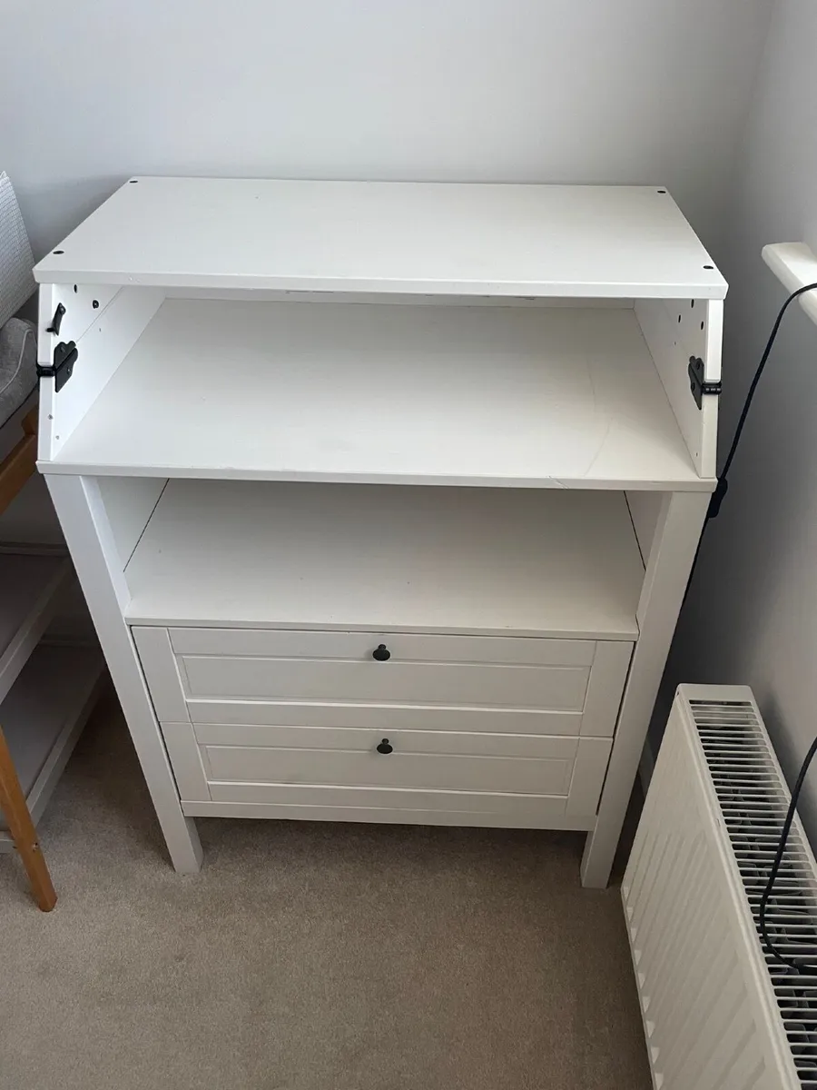 Changing Table - Image 2