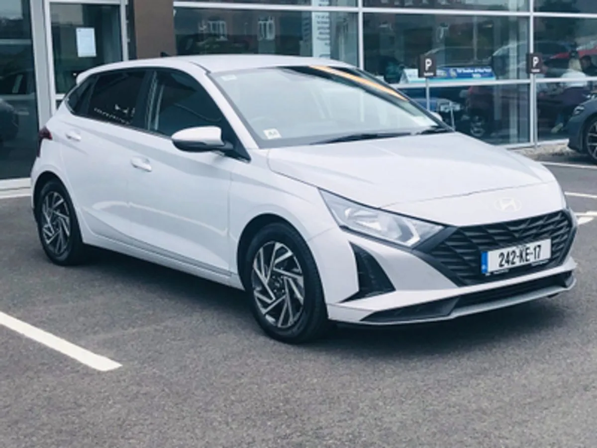 Hyundai i20 Deluxe Plus 1.2 Petrol - Image 3