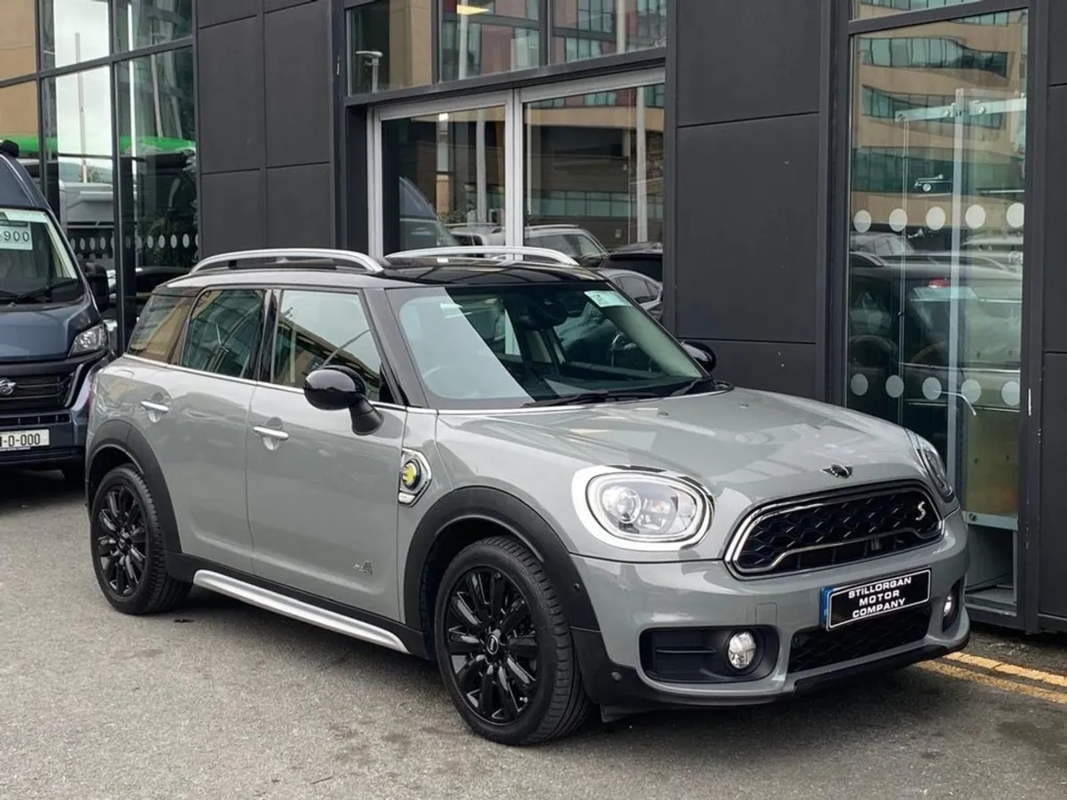MINI Cooper Countryman S E All4 5DR Auto - Image 3