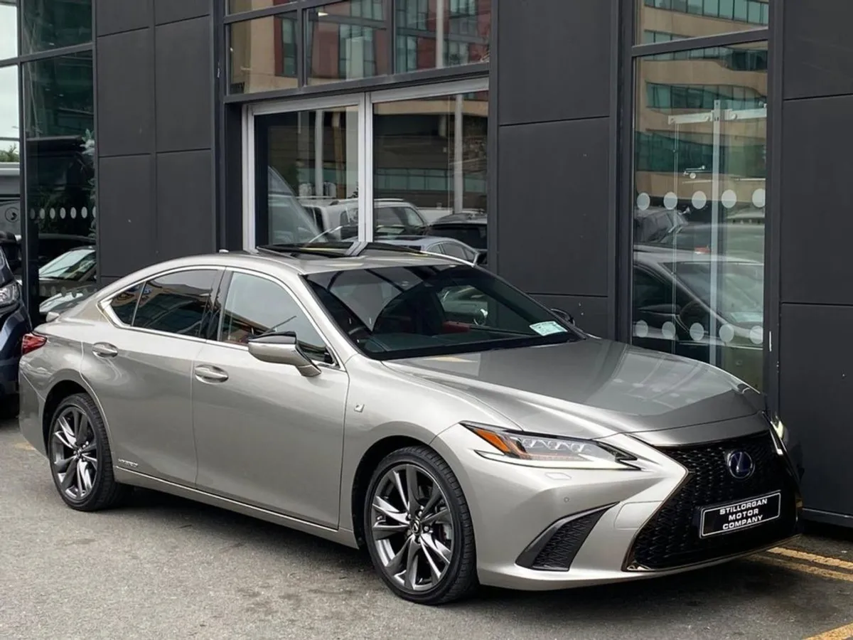 Lexus ES 300h 300H F Sport CVT 215BHP 4DR Auto - Image 3
