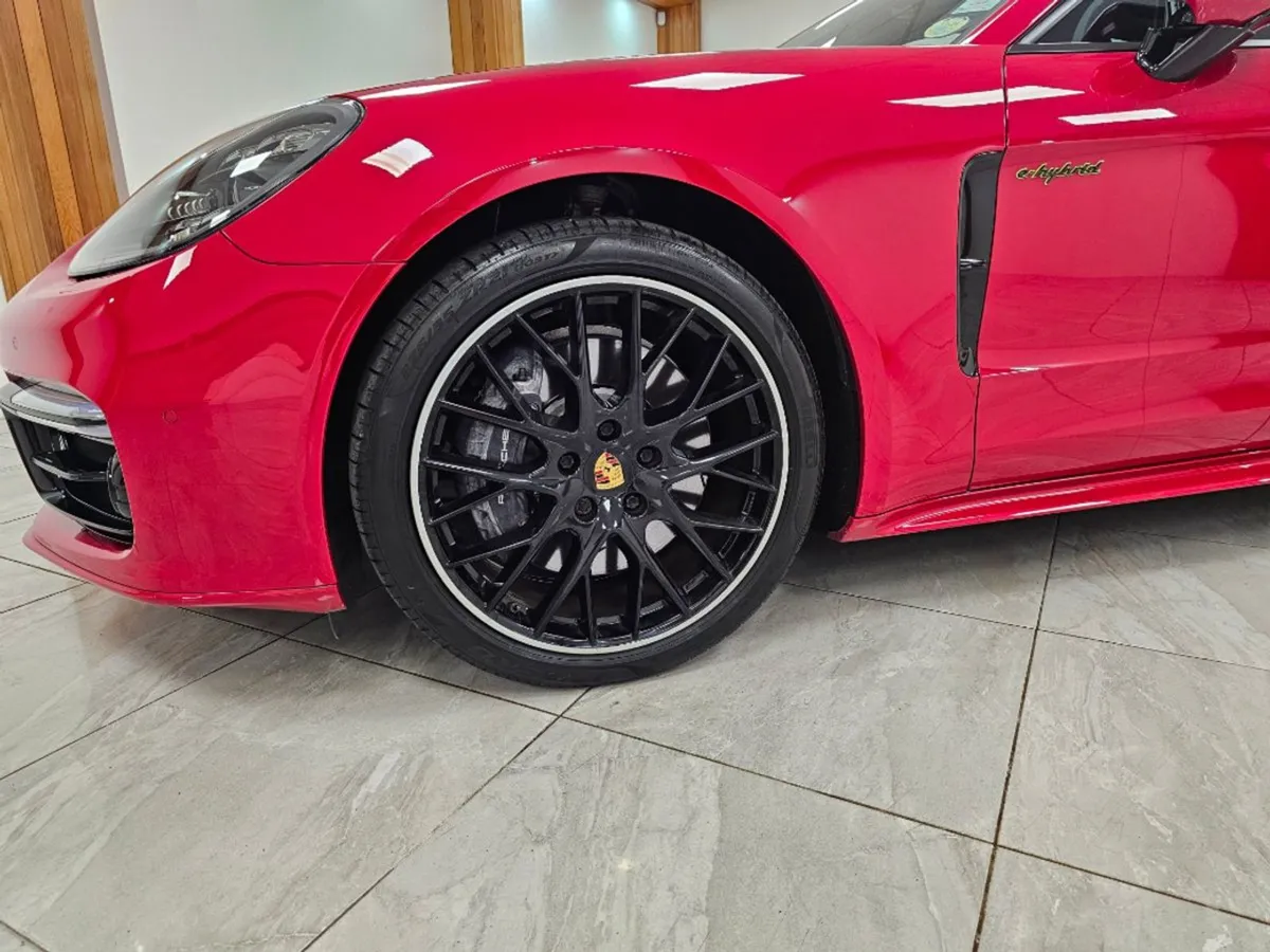 Porsche Panamera Low Miles // Huge Spec - Image 3