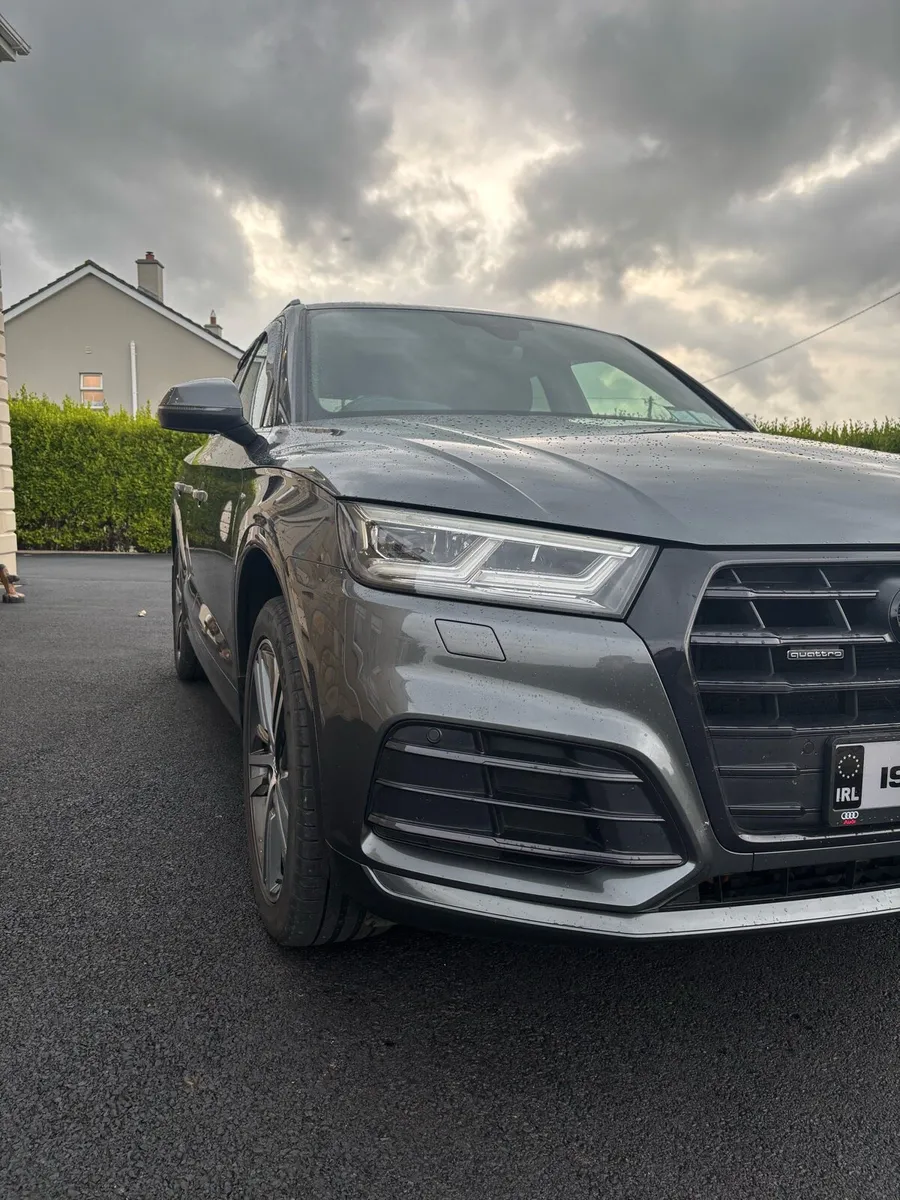 Audi Q5 Sline HIGH SPEC - Image 2