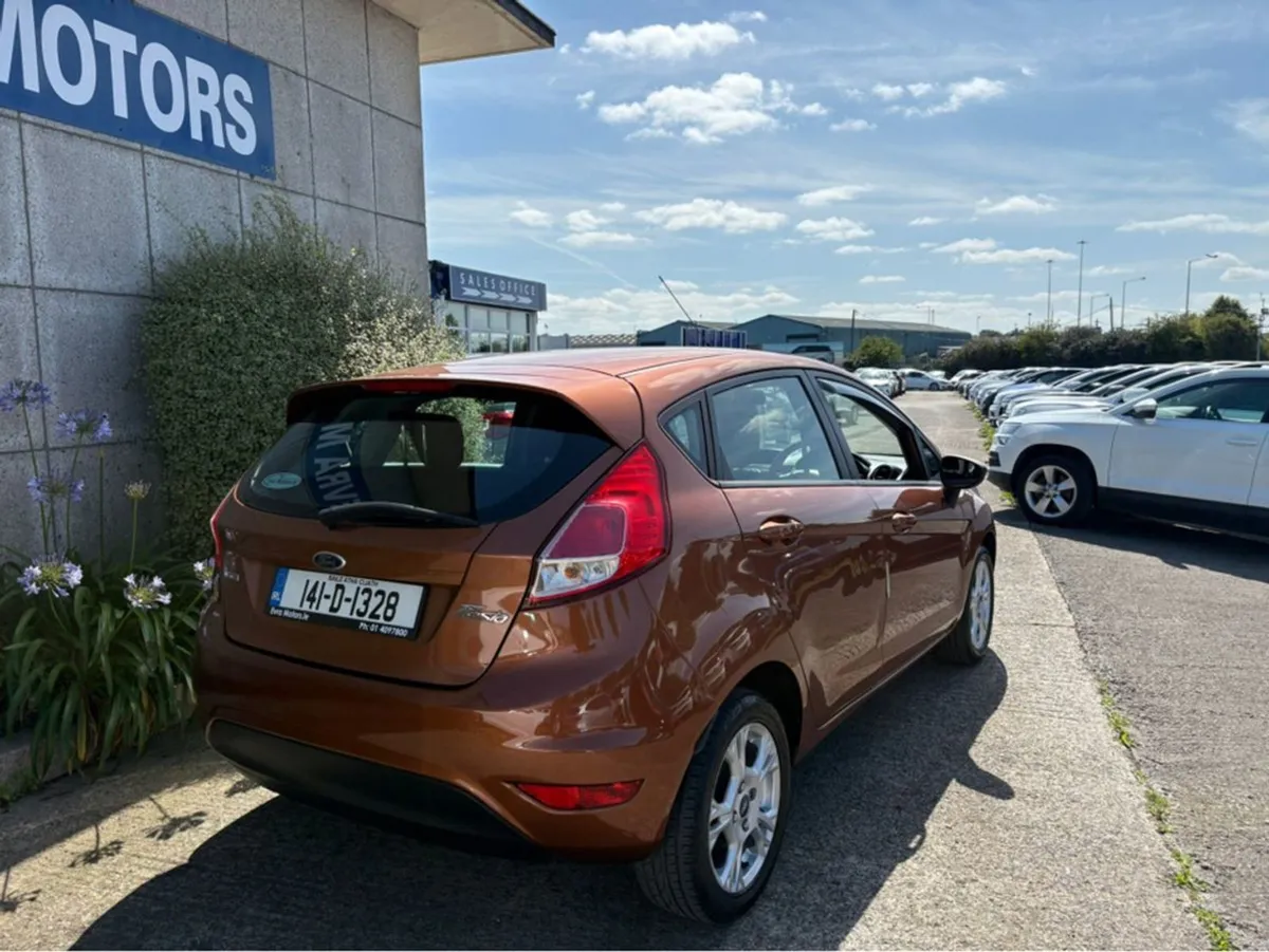 Ford Fiesta Zetec 1.0 Petrol //low Miles// - Image 3
