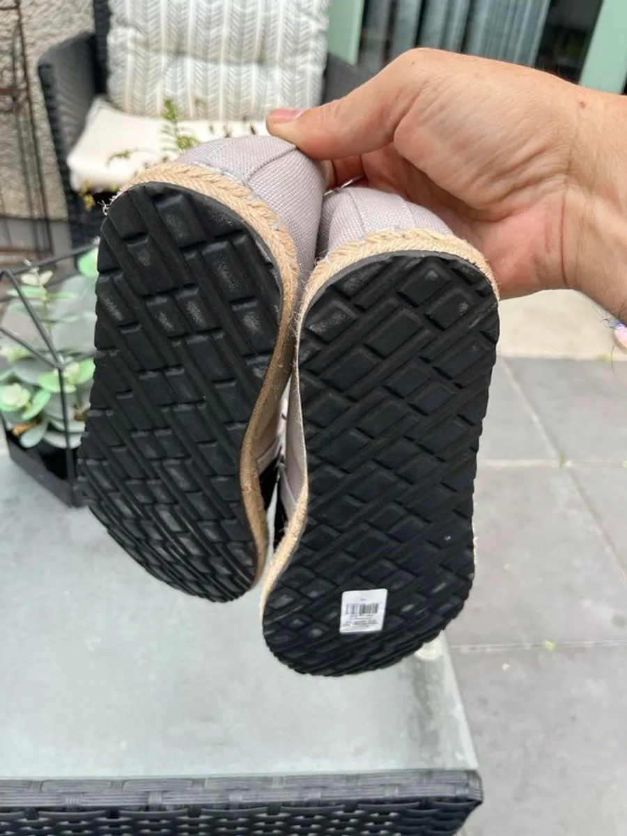 mens shoes - Image 2