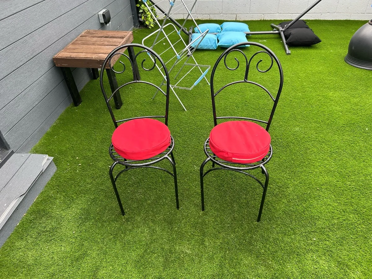 Steel chair - Image 1