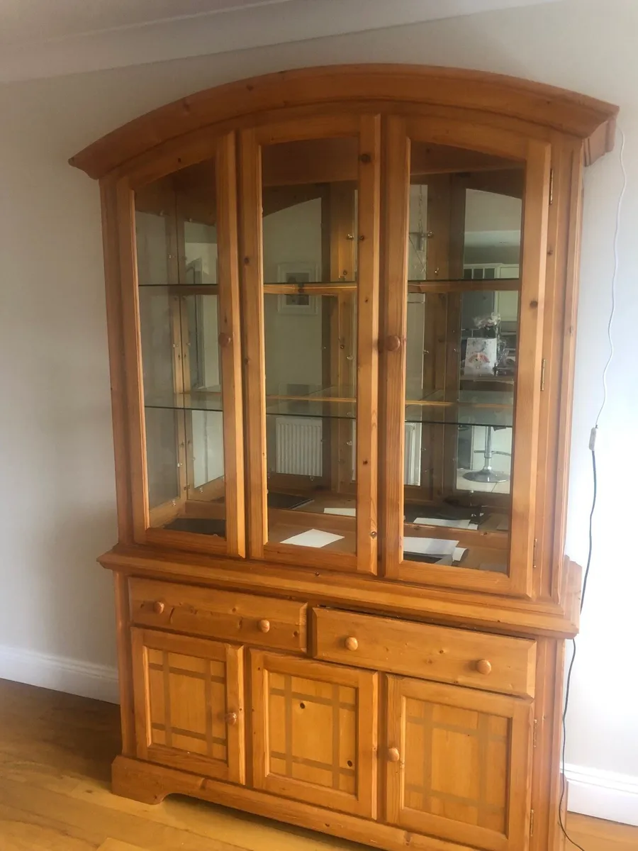 Cabinet - Image 4