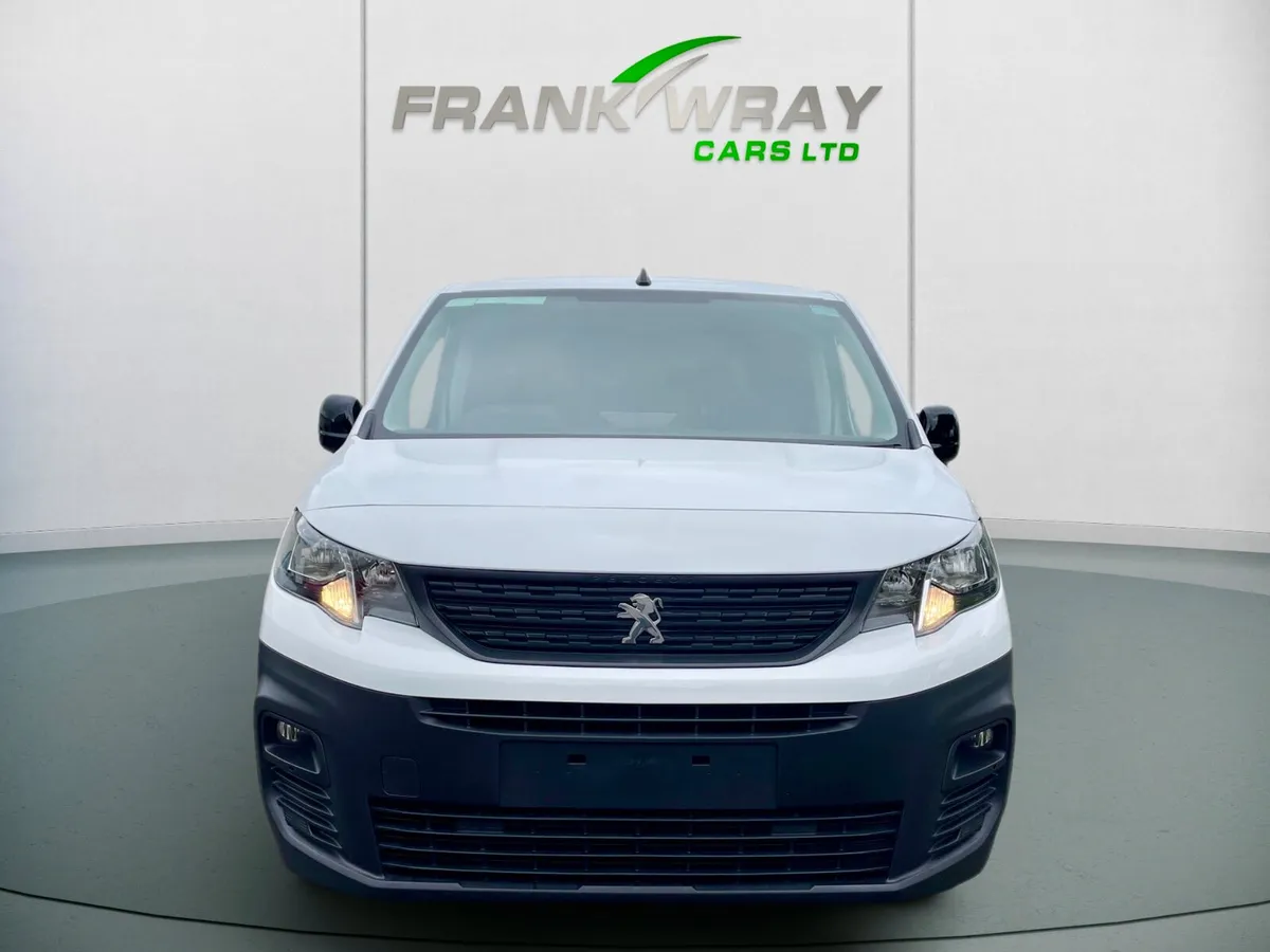 2022 PEUGEOT PARTNER 100 BHP**NO VAT**FSH**MINT** - Image 2