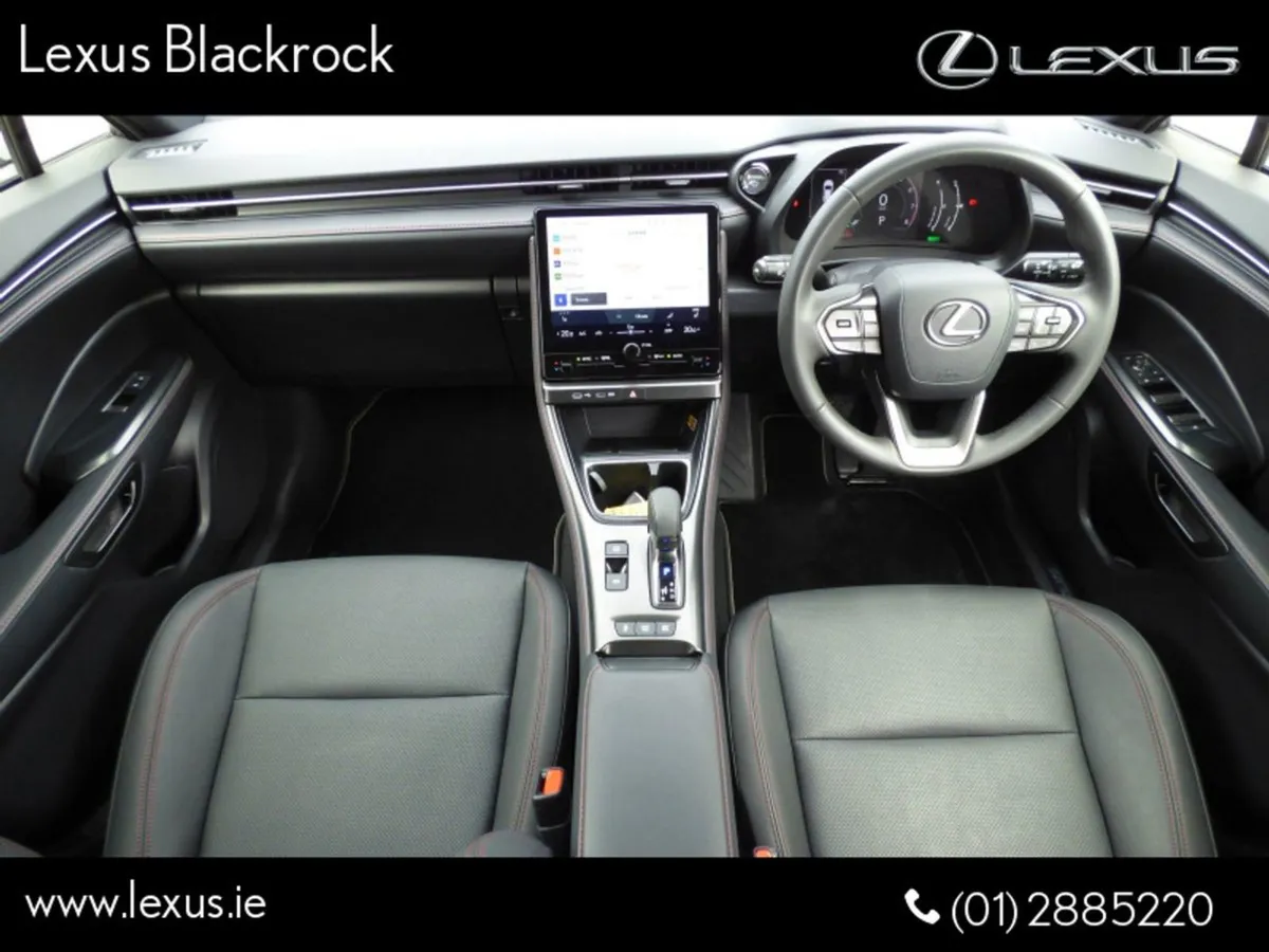 Lexus LBX Hybrid Emotion - Image 2