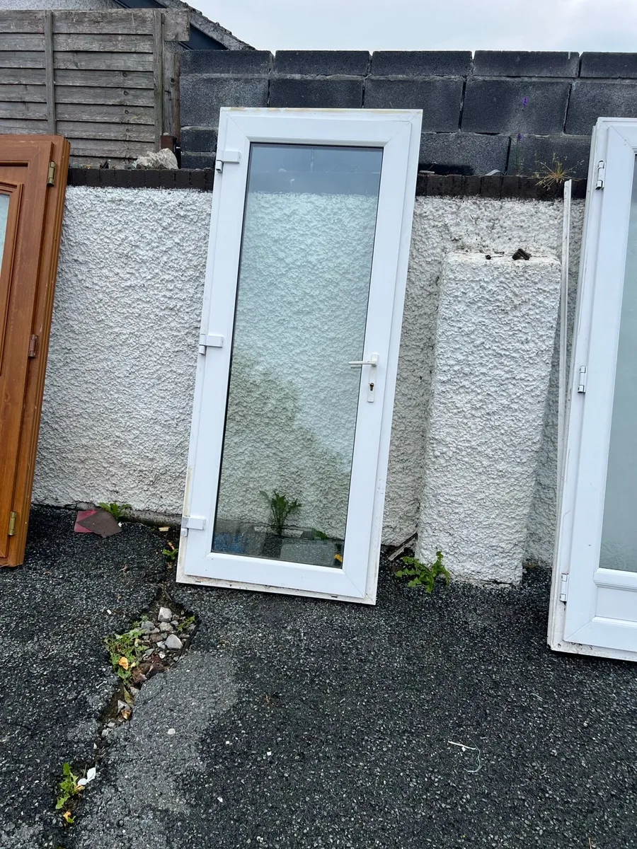 Pvc, Back door - Image 2