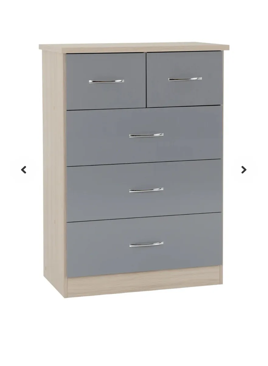 Chest of drawers - Image 4