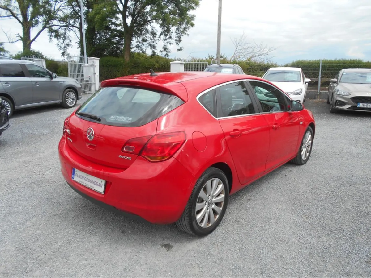 Opel Astra 1.7 Cdti Tech Line Ecoflex - Image 2