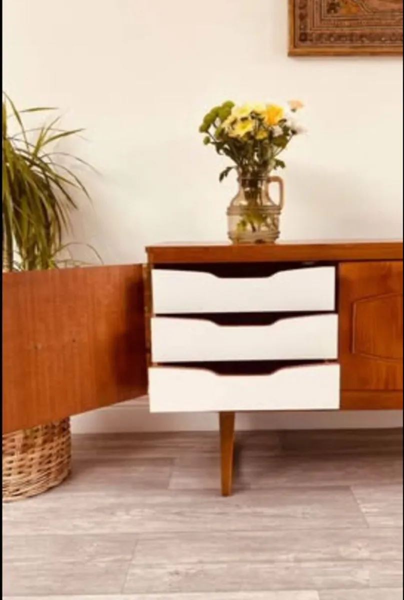 Mid Century Sideboard Drinks Cabinet - Image 4