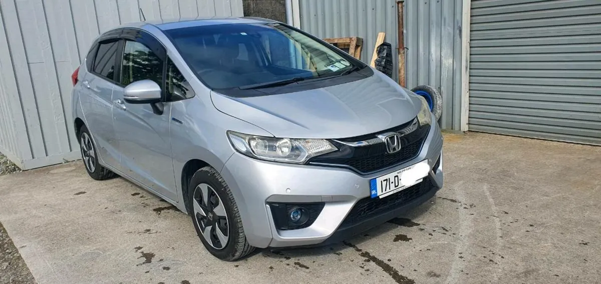 171 HONDA FIT HYBRID - Image 1