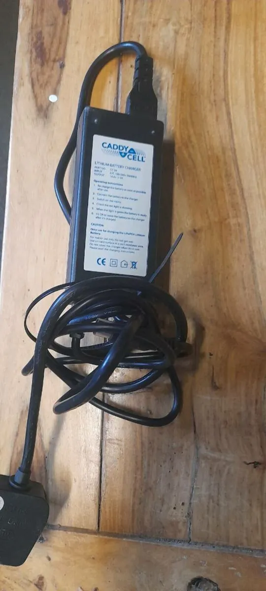 Golf Powakaddy Battery and charger - Image 2