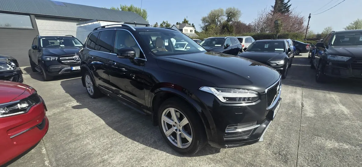 Volvo XC90 2015 - Image 1
