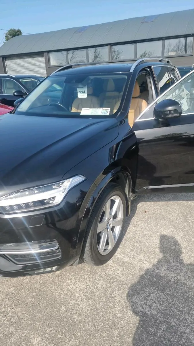Volvo XC90 2015 - Image 2