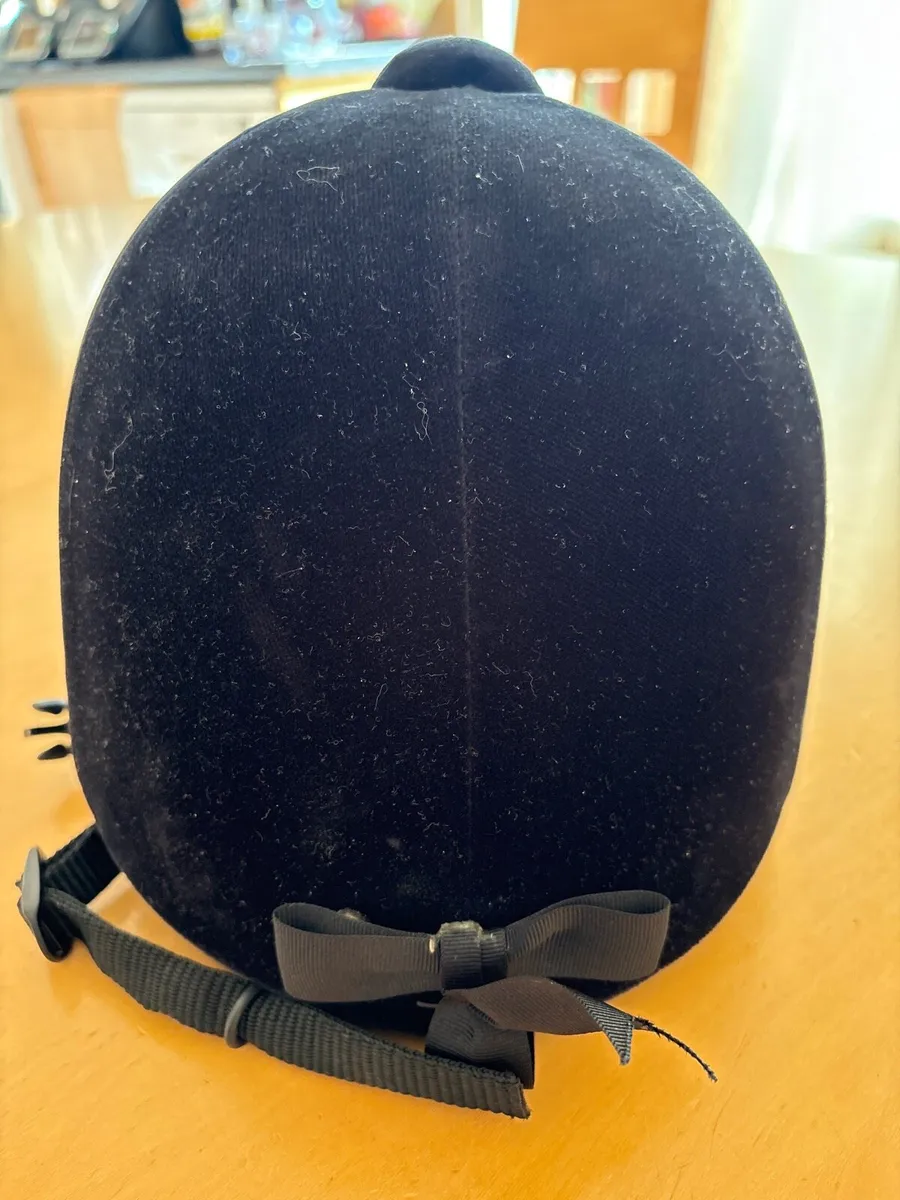 Horseriding helmet - Image 4
