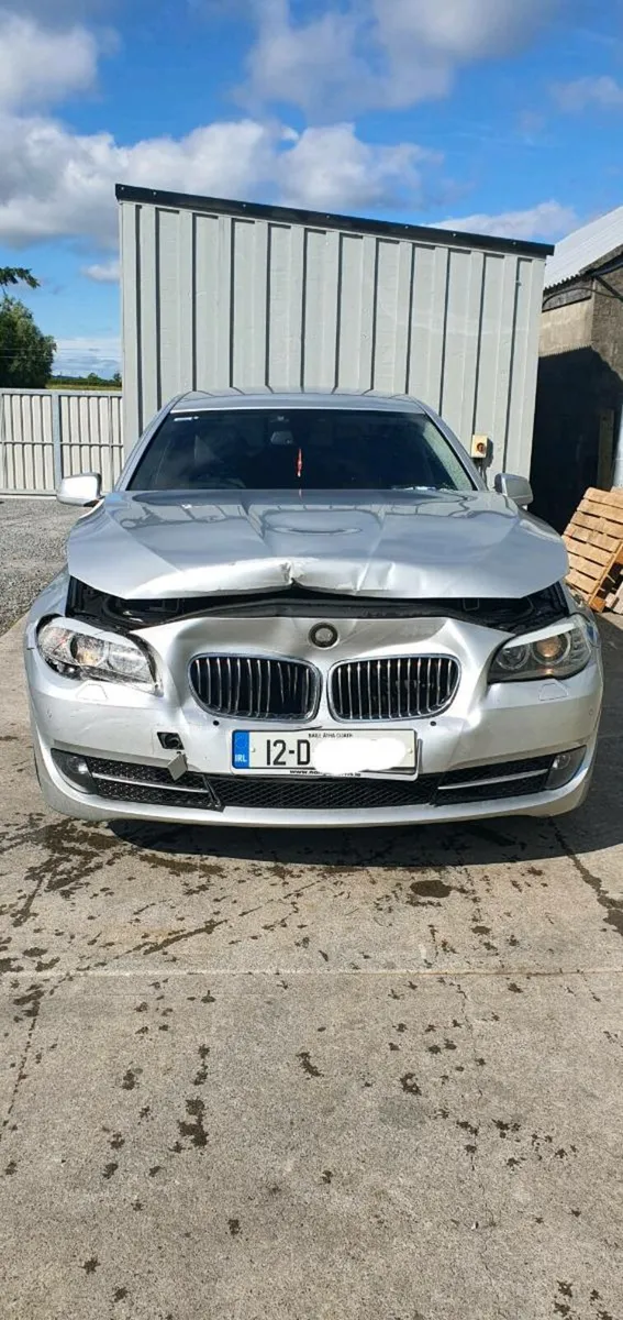 12 BMW 520D AUTO - Image 2