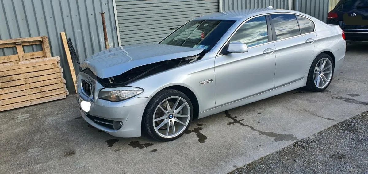 12 BMW 520D AUTO - Image 3