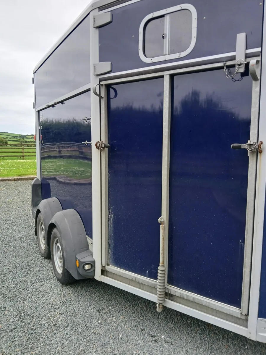 Ifor Williams 511 - Image 1
