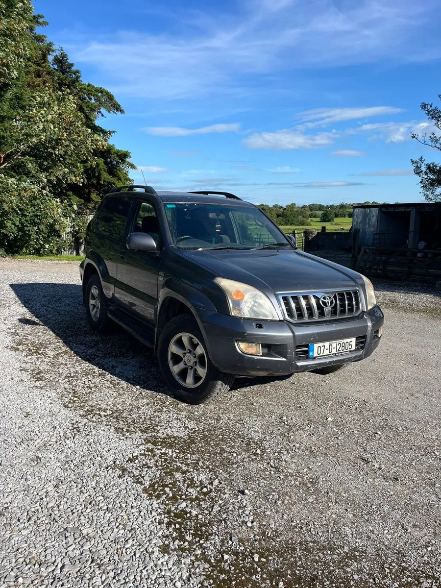 Land cruiser - Image 3