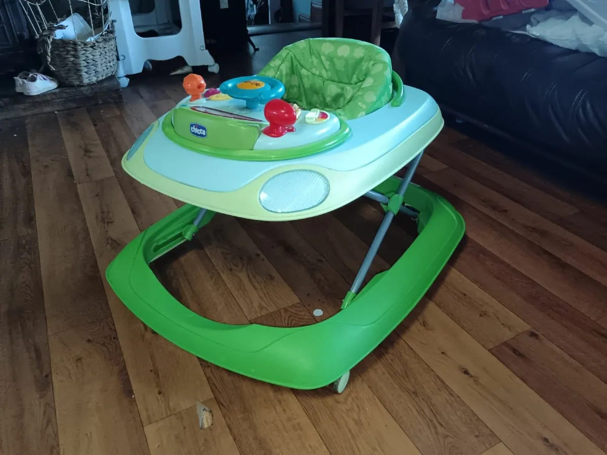 baby walker